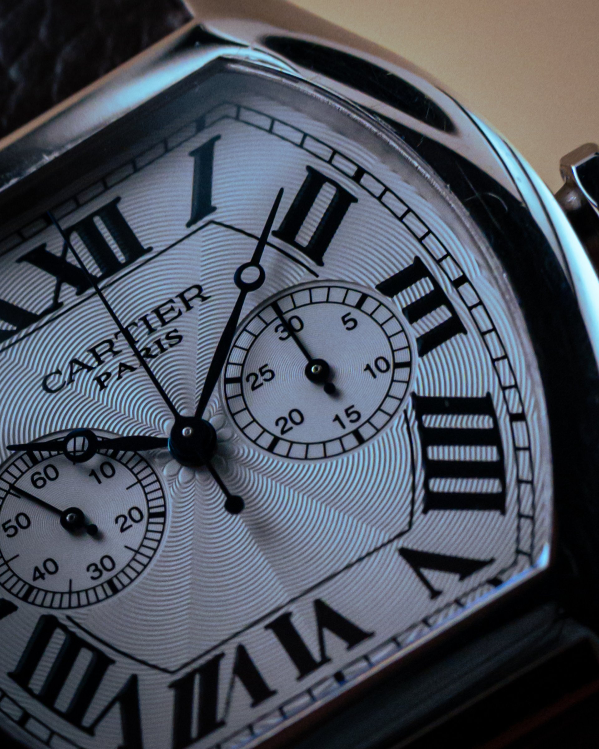 Cartier Tortue Monopoussoir CPCP Dial Macro